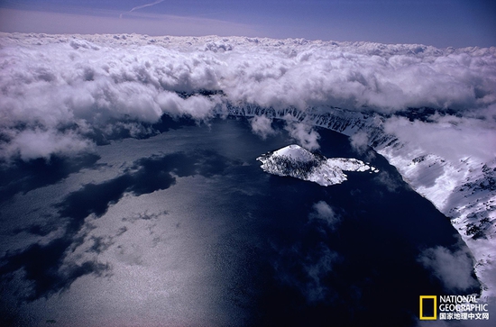 火山口湖國家公園，俄勒岡州攝影：Sam Abell，國家地理創意版