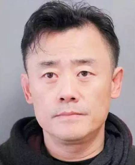 美國警方公布的周立波被捕時照片