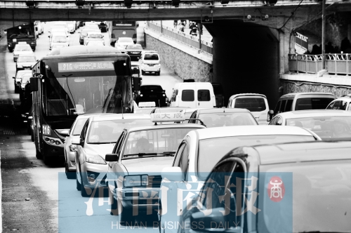 鄭州市機(jī)動(dòng)車排氣污染防治管理辦法12月1日起實(shí)施