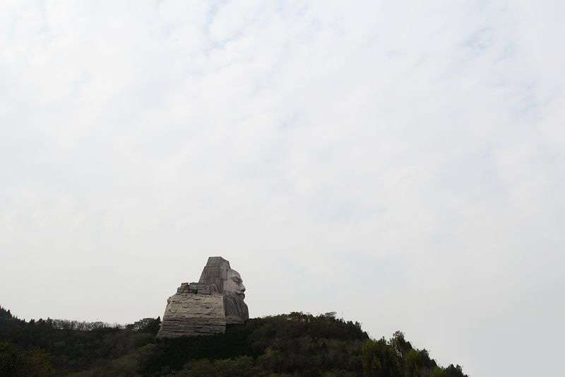 初冬旅游正此時 騎行走進黃河風景名勝區