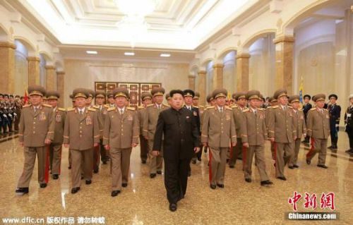 資料圖：朝鮮最高領導人金正恩此前參謁錦繡山太陽宮的情景。