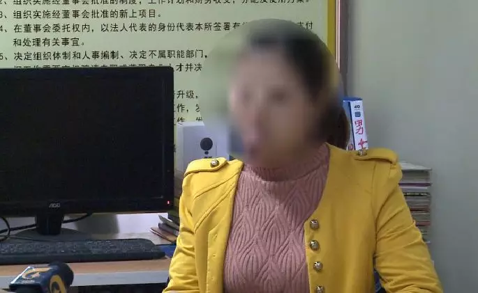 女子被前男友糾纏挨打挨罵被吻被摸 還被要求開房