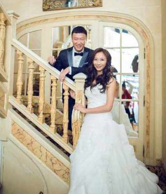 孫紅雷微博曬結婚照