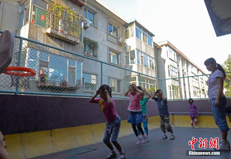 太原一幼兒園現迷你“空中操場”