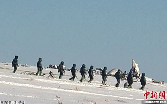 哈薩克斯坦一架安-72軍機(jī)墜毀 27人遇難